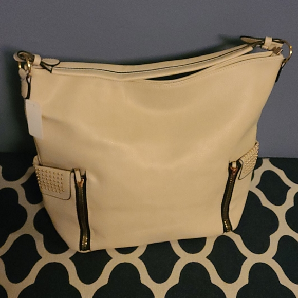 Eloquent Shoulder Pocketbook - Picture 1 of 6